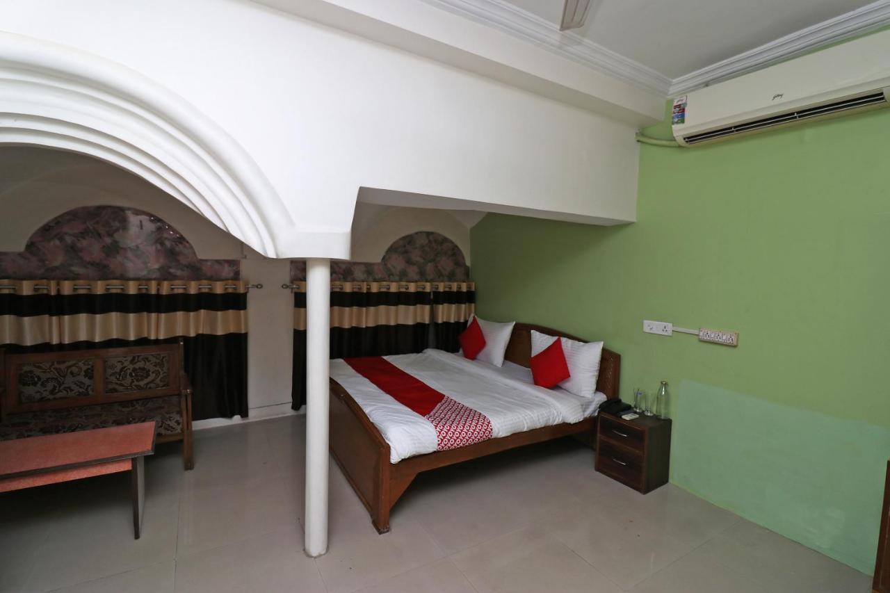 Oyo Flagship 19301 Mezbaan International Naka Hindola Hotel Lucknow Ngoại thất bức ảnh