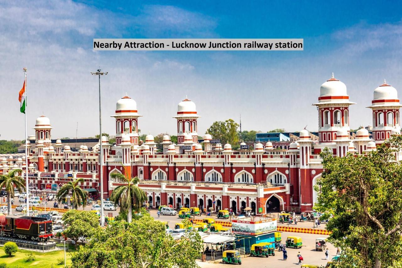 Oyo Flagship 19301 Mezbaan International Naka Hindola Hotel Lucknow Ngoại thất bức ảnh