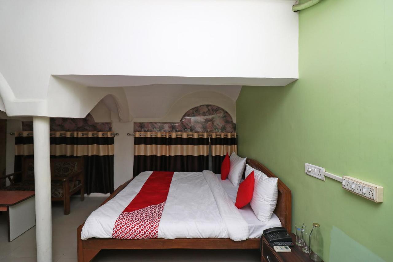 Oyo Flagship 19301 Mezbaan International Naka Hindola Hotel Lucknow Ngoại thất bức ảnh